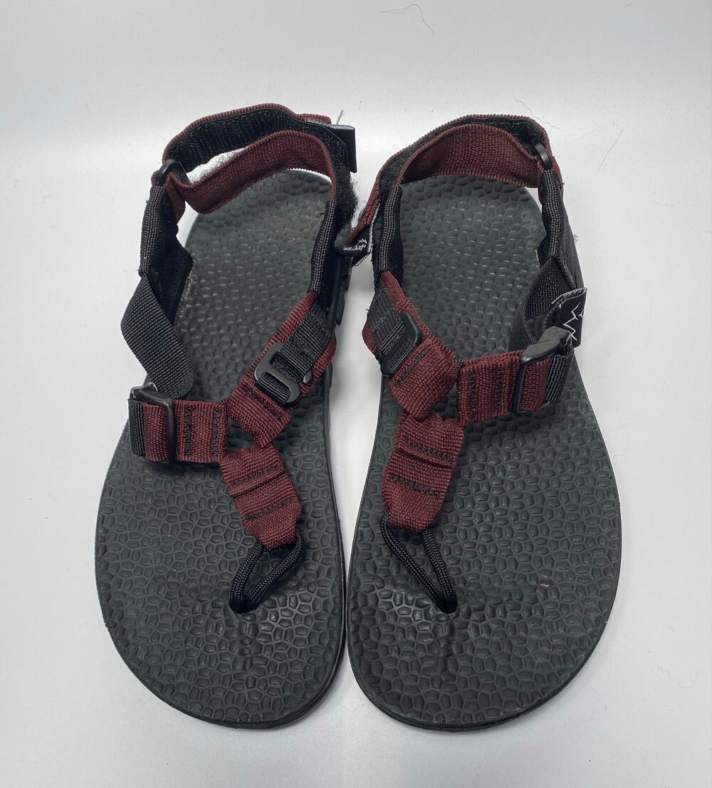 Bedrock Sandals Cairn w/ Vibram Soles Maroon/Burgundy Men’s 5 Women’s 6